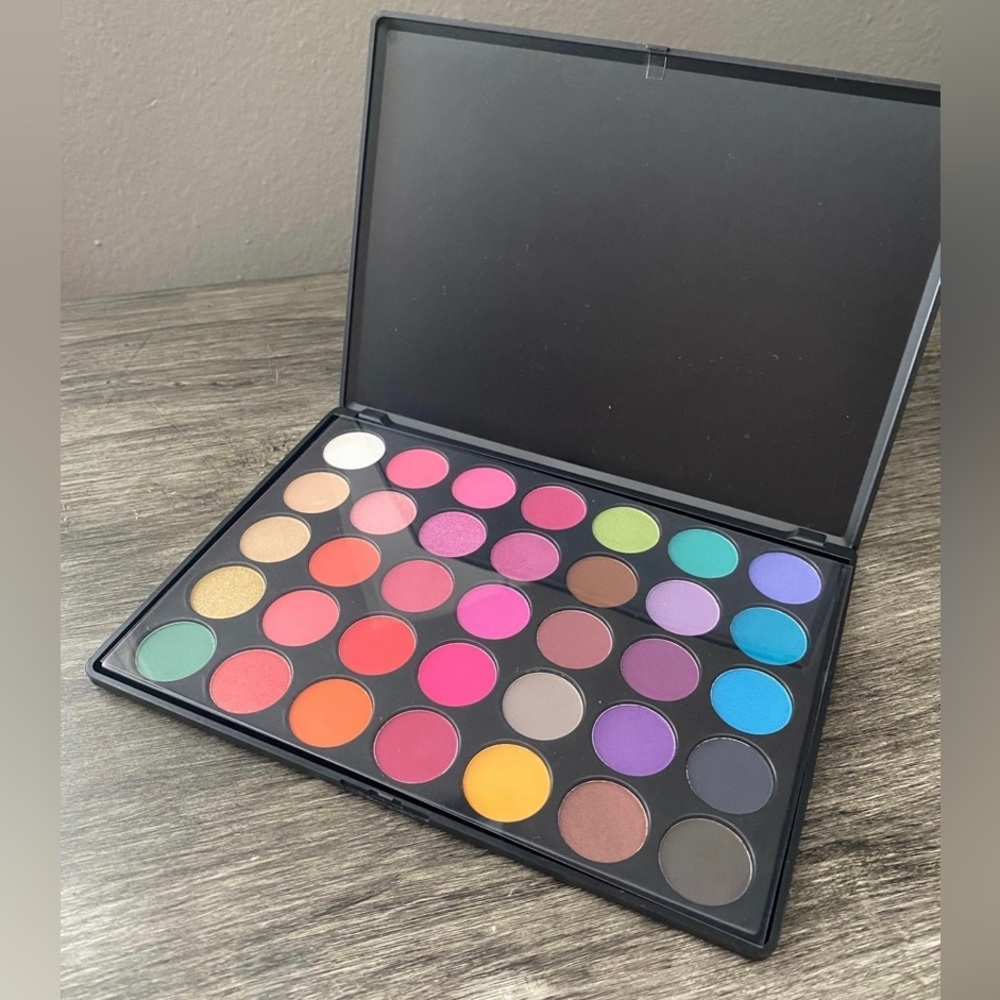 BeBella Cosmetics Eyeshadow Palette